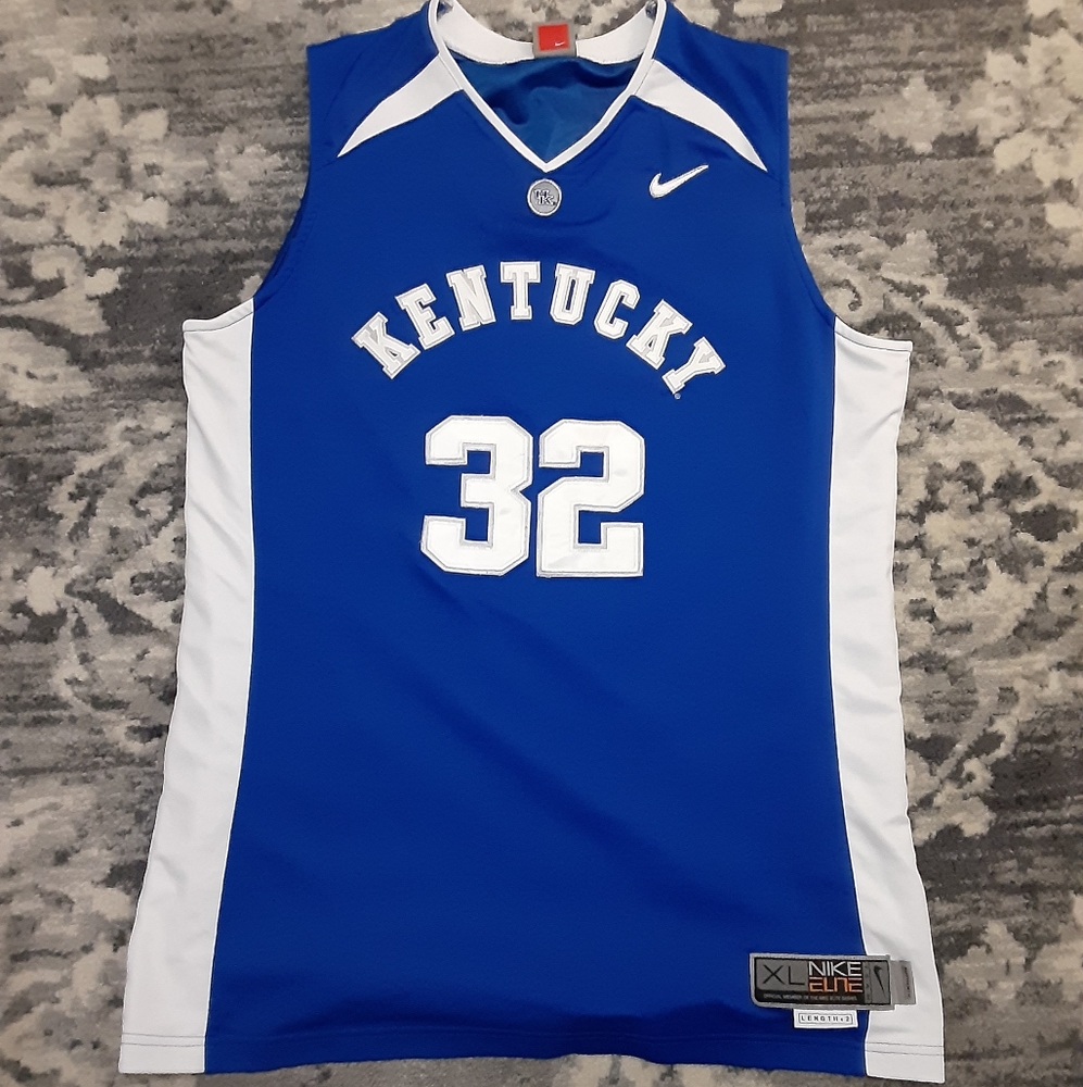 Nike Authentic Kentucky Basketball Jersey sz XL